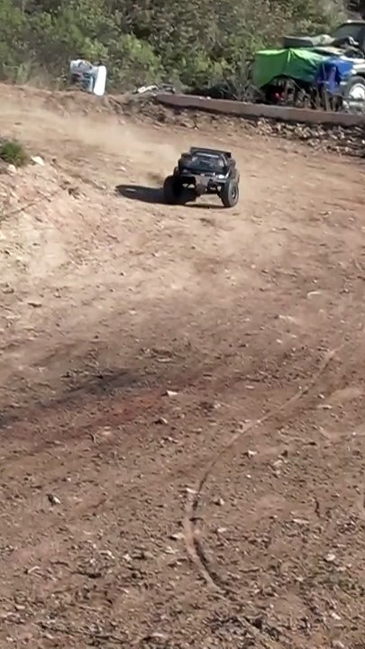 HPI Baja 5T VS SS Tiktok