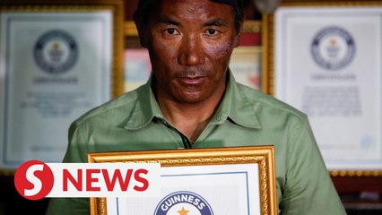 Mount Everest record-breaker sees 'no future' in Nepal