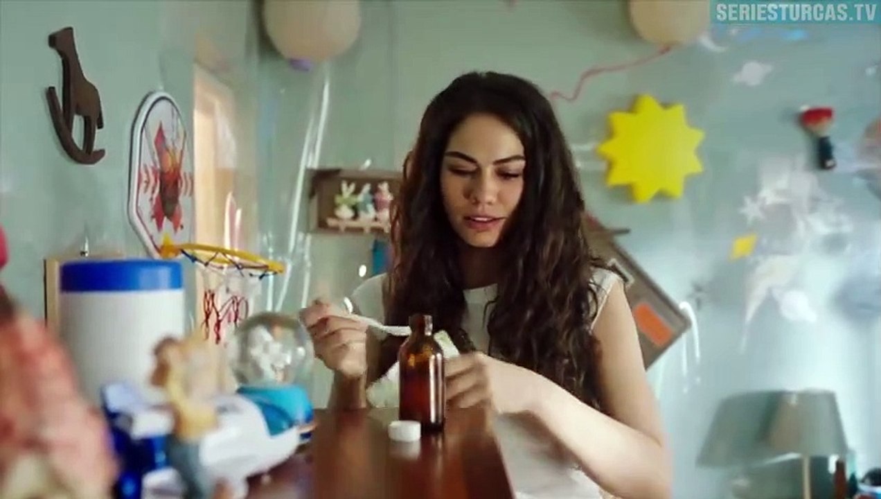 8.2 MI NOMBRE ES FARAH ❤️ (Adim Farah) Capítulo 8 - 2ª Parte V.O.S. ESPAÑOL HD ❤️ Demet Ozdemir y Engin Akyürek
