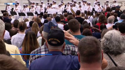 Emlékezet Napja, csaknem két évvel az USA leghosszabb háborújának befejezése után