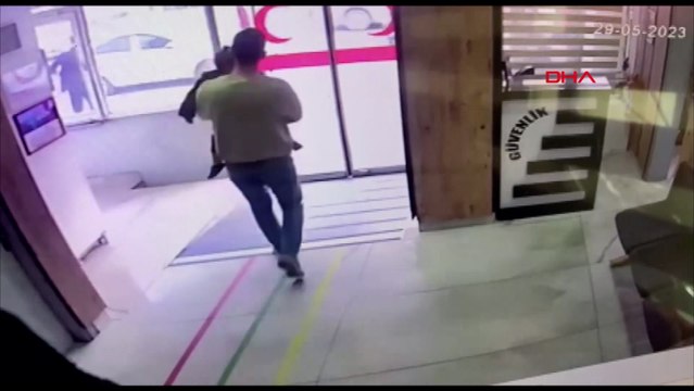 Esenyurt'ta okulda fenalaşan 6 yaşındaki Hiranur hastanede hayatını kaybetti