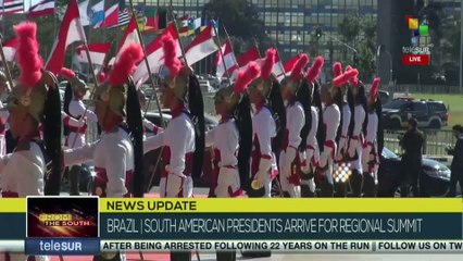FTS 8:30 30-05: Heads of State arrive for meeting of South American presidents in Brazil