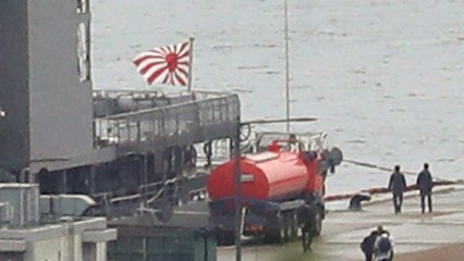 "우리가 나서서 일본 두둔?" vs "욱일기와 화해해야" [앵커리포트] / YTN