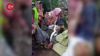 AKP’li belediye yıkıma başladı! Sokağa atılan yurttaşlar: Tayyip seviniyor musun? Seçimi kazandı 2 gün sonra evlerimizi yıktırdı!