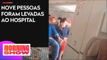 Empresa proíbe assento em saída de emergência após homem abrir porta de avião