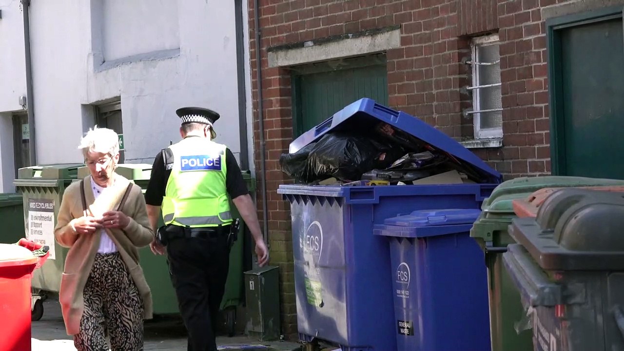 Sussex Police patrol Horsham town centre following 'large scale fight'