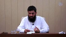 03 - Ramazan'da hasta olan bir kadın kaza orucun üzerinden bir yıl geçerse kefaret verir mi