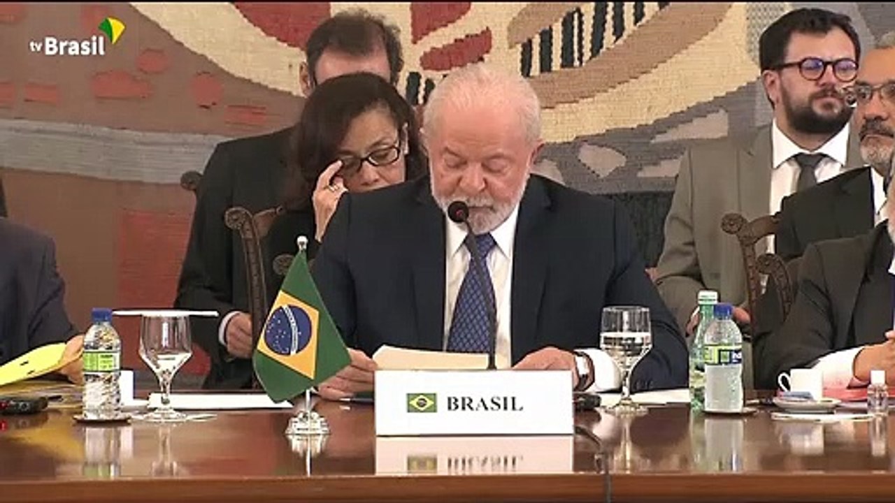 Lula pede superação de divisões ‘ideológicas’ na América do Sul
