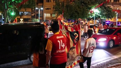 TEKİRDAĞ - Galatasaray ligin bitimine 2 hafta kala şampiyonluğunu ilan etti