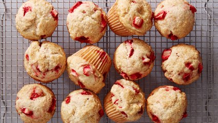 These Jammy Strawberry Muffins Will Win Your Summer Brunch