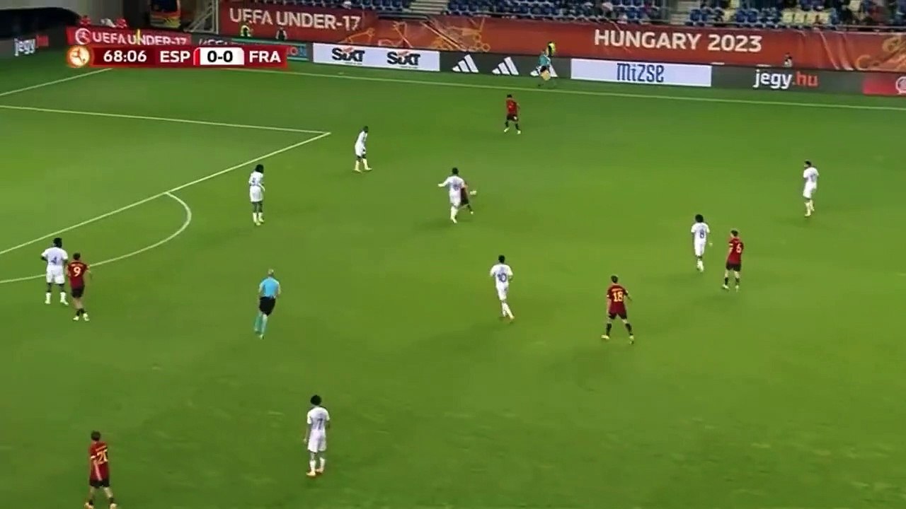 Lamine Yamal marca un golazo contra Francia sub-17 / REDES