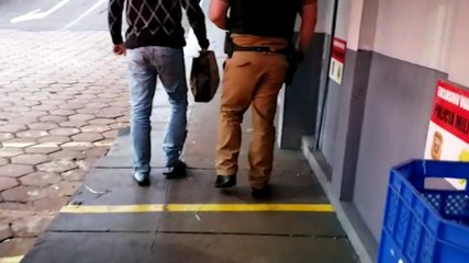 Homem é detido com mandado de prisão em aberto por tráfico