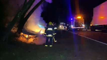 Grave acidente entre três carros é registrado na PR-180