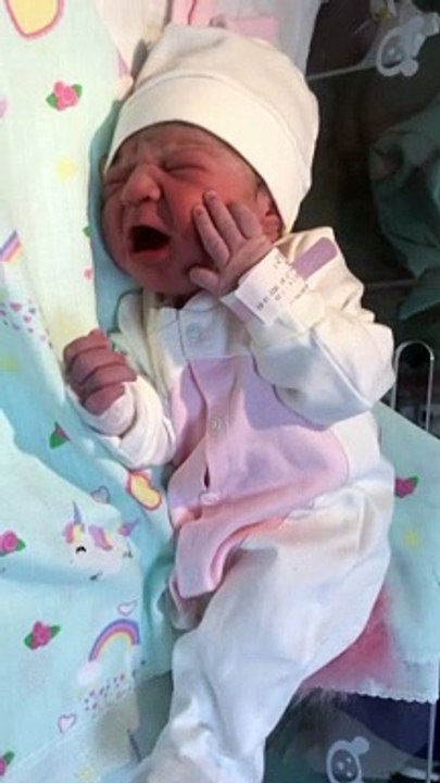 Babies crying sound effect remix