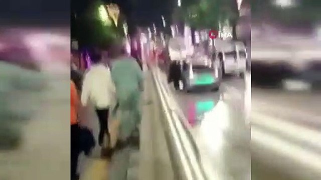 Galatasaray’ın şampiyonluk kutlamalarında döner bıçaklı kavga