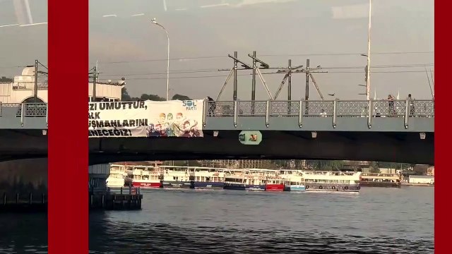 Gezi Direnişi'nin yıl dönümünde SOL Parti'den Galata Köprüsü'ne pankart!