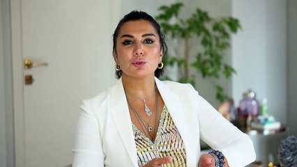 Télécharger la video: Dolgu ve botoks uygulanmış bir yüze Thermage veya Ultherapy yapılabilir mi? | Op. Dr. Leyla ARVAS