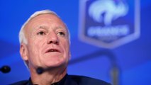 Deschamps se défend après la polémique sur les blessures de dembélé et désiré doué