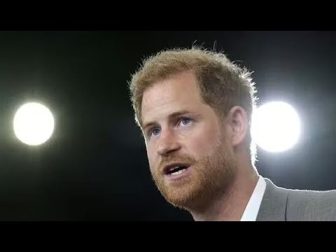 Il principe Harry temeva che Firm sarebbe diventato celebrità nei commenti di ritorno al passato