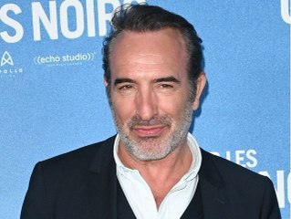 Jean Dujardin dans le métro parisien avec une nouvelle coupe de cheveux : tous les regards braqués sur l'acteur !
