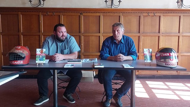 Le fils est auteur, le père est cascadeur. Ensemble, ils ont écrit un bouquin...