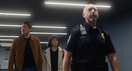 Upon Entry (La llegada) - Trailer final