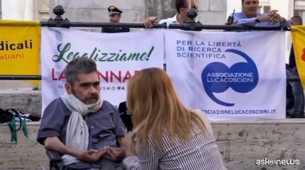 Video herunterladen: Eutanasia, Associazione Coscioni con Laura Santi contro sanit? umbra