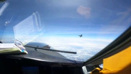 Pekín acusa a EEUU de "provocación" por un incidente aéreo en el mar de China Meridional