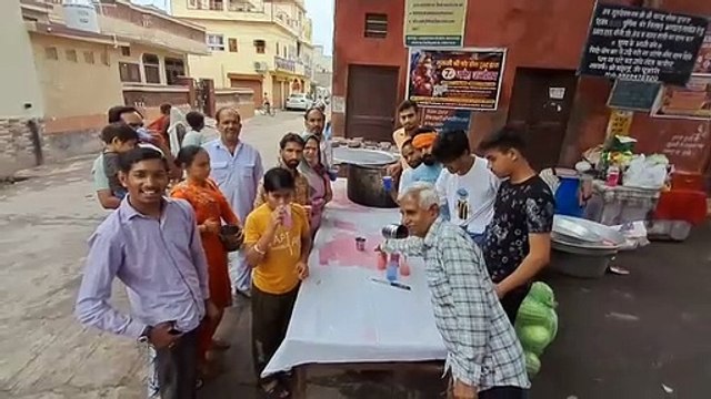 लंबे समय बाद निर्जला एकादशी पर तपिश की बजाय ठण्डक, फिर भी दान पुण्य की मची हौड़