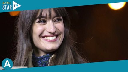 « Je n'arrive même pas à… » : le commentaire hilarant de Clara Luciani sur sa grossesse