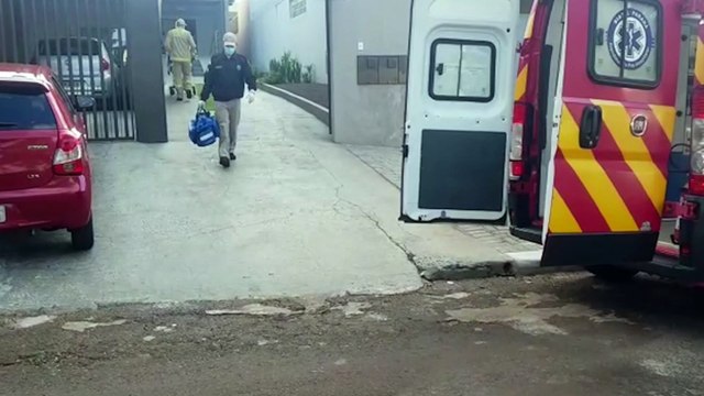 Idoso tem suspeita de fratura na perna após sofrer queda em residência no Cancelli
