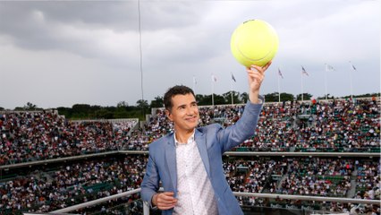 GALA VIDEO - Laurent Luyat (Roland-Garros) : le journaliste a-t-il des enfants ?
