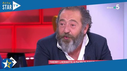 Download Video: Patrick Timsit méconnaissable dans C à vous : l'acteur débarque sur le plateau totalement métamorpho