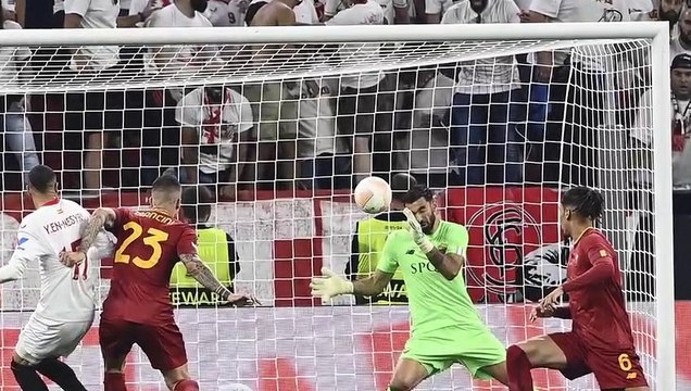 UEFA Avrupa Ligi finali penaltılara gitti