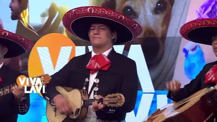 El apasionado beso entre Ingrid Leija y Maciel