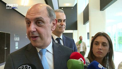 Estatutos da Direção Executiva do SNS serão aprovados até ao final de junho, garante Pizarro