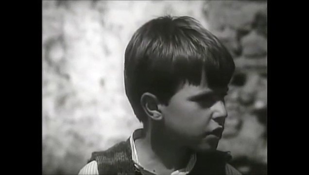 Vazhdimi i filmit Pas gjurmeve | Kinematografia, Arti Skenik - Sporti