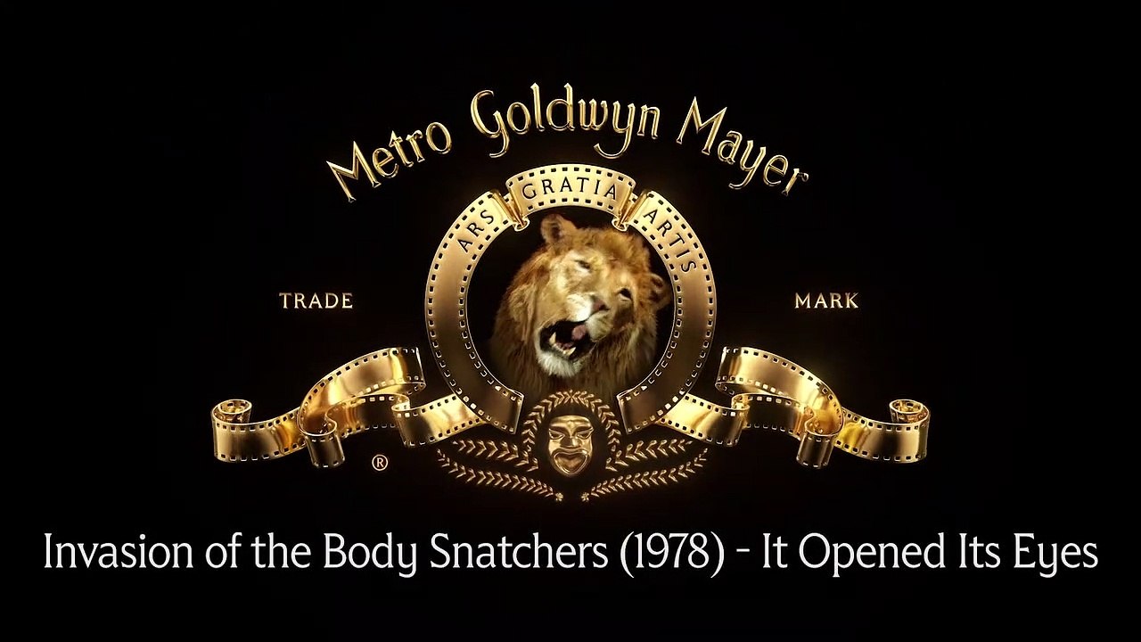 INVASION OF THE BODY SNATCHERS Movie Clip - The Pod Person Wakes Up