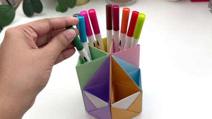 DIY EASY AND CUTE HOMEMADE PEN HOLDER /  Paper Pencil Stand / SCHOOL Supplies / Paper Pen Stand