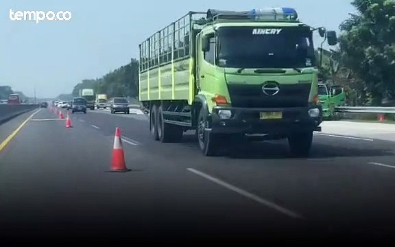 Libur Panjang 1 Juni Arus Lalin Arah Bandung Padat, Polisi Buat Contra Flow