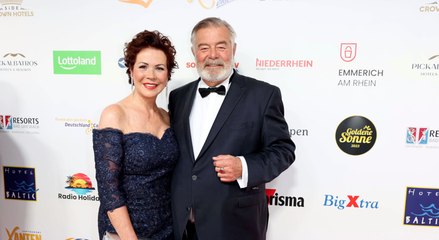 Ehefrau rettet Kultmoderator das Leben