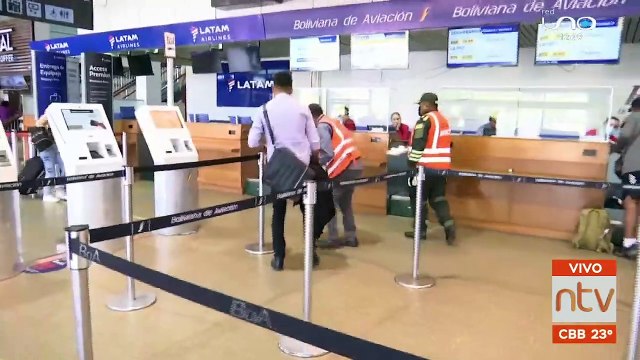 En el Aeropuerto Internacional de Viru Viru se registró control de pasajeros