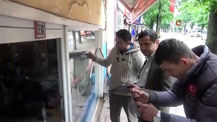 En jouant à des jeux à Kastamonu, les inondations bloquées sont protégées en grimpant sur des tables