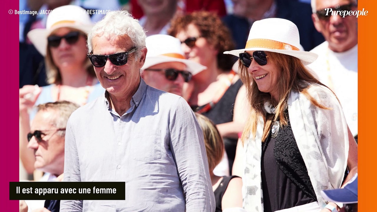 Roland-Garros 2023 : Séparé d'Estelle Denis, Raymond Domenech apparaît avec un drôle de look et bien accompagné