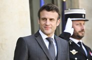Emmanuel Macron estime qu’il faut se focaliser sur les discussions avec Vladimir Poutine plutôt que sur les crimes de guerre en Ukraine