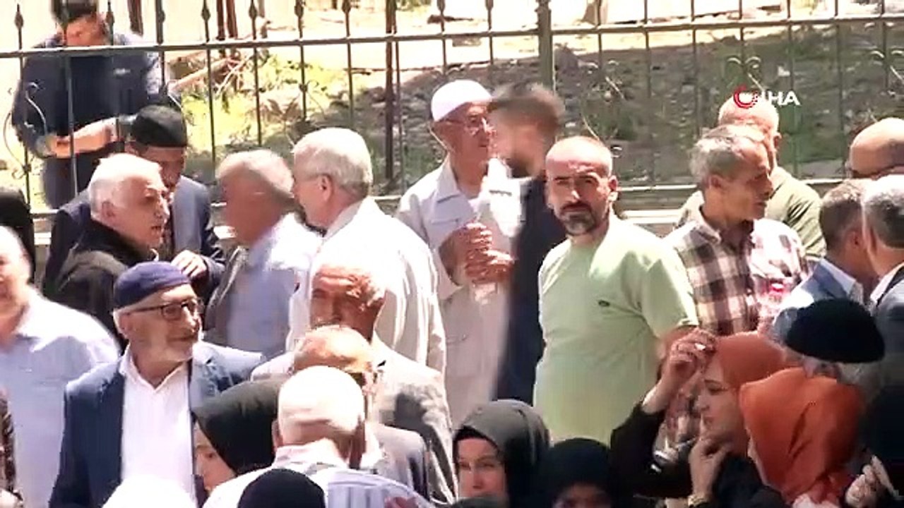 Le premier convoi de pèlerinage de Bingöl vers les terres saintes a fait ses adieux