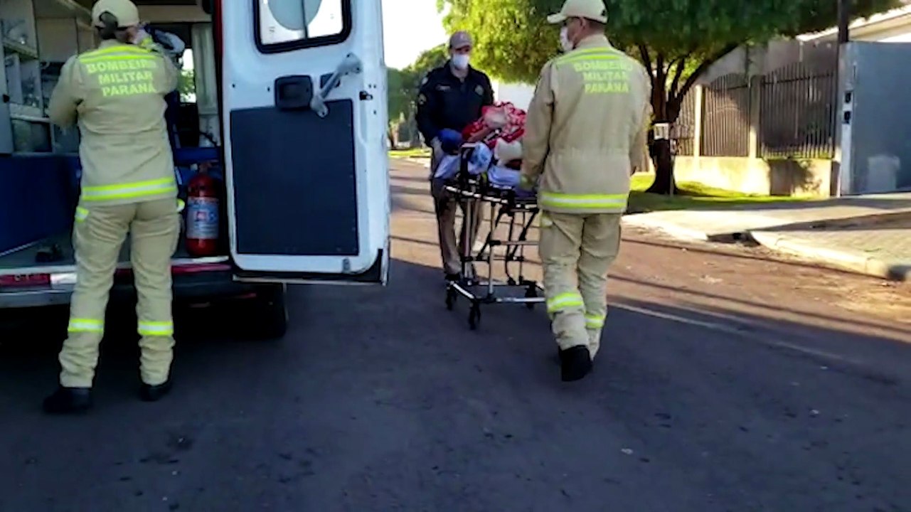 Idosa de 86 anos é socorrida após sofrer queda em residência no Clarito