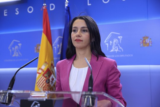 Arrimadas se despide de la política: He tenido errores y aciertos pero todas mis decisiones buscaban lo mejor para mi país