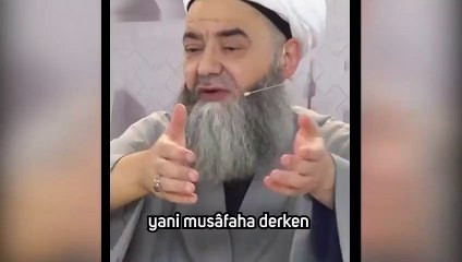 Cübbeli Ahmet'ten inciler: ''Adam karşı taraftaki adama cinsel meyil duyar''