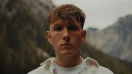 AJ Brix - Funny Bunny (Lyric Video)